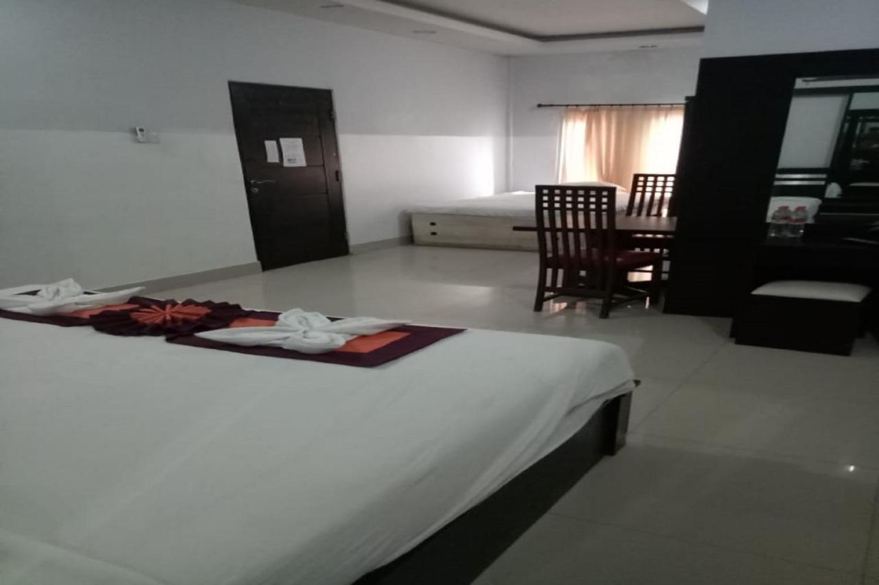 Capital O 2533 Shita Bali Hotel Джимбаран Экстерьер фото